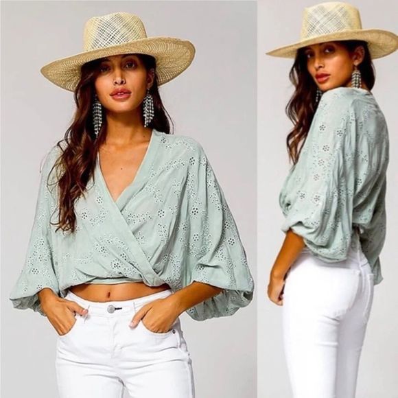 Young Fabulous & Broke Tops - Young Fabulous & Broke Tia Wrap Eyelet Blouse Women's Green Crop Loose Kimono M